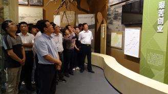 不忘初心、艱苦創(chuàng)業(yè)